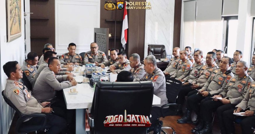 Kapolresta Banyuwangi Gelar “Coffee Morning” Bersama Kapolsek Jajaran, Pentingnya Mensyukuri Setiap Amanah yang Diberikan